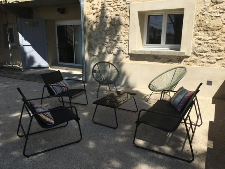 Gite Lumineux Et Confortable Dans Un Mas Provencal Courthézon Eksteriør billede